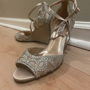 Badgley Mischka Wedge